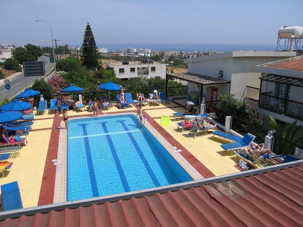 Aphelandra Hotel Apartments Ayia Napa Luaran gambar