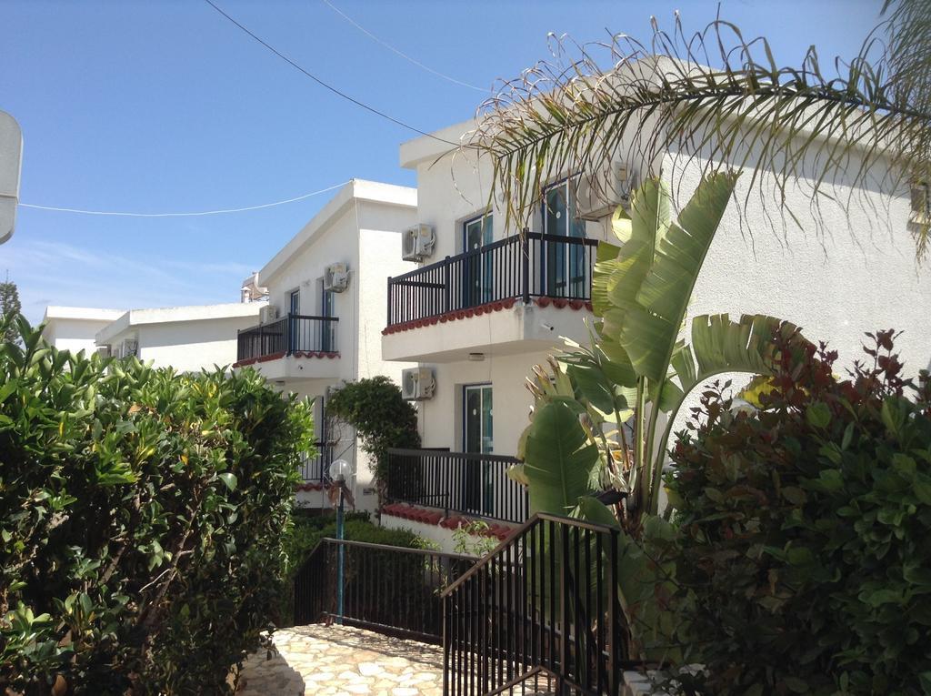 Aphelandra Hotel Apartments Ayia Napa Luaran gambar