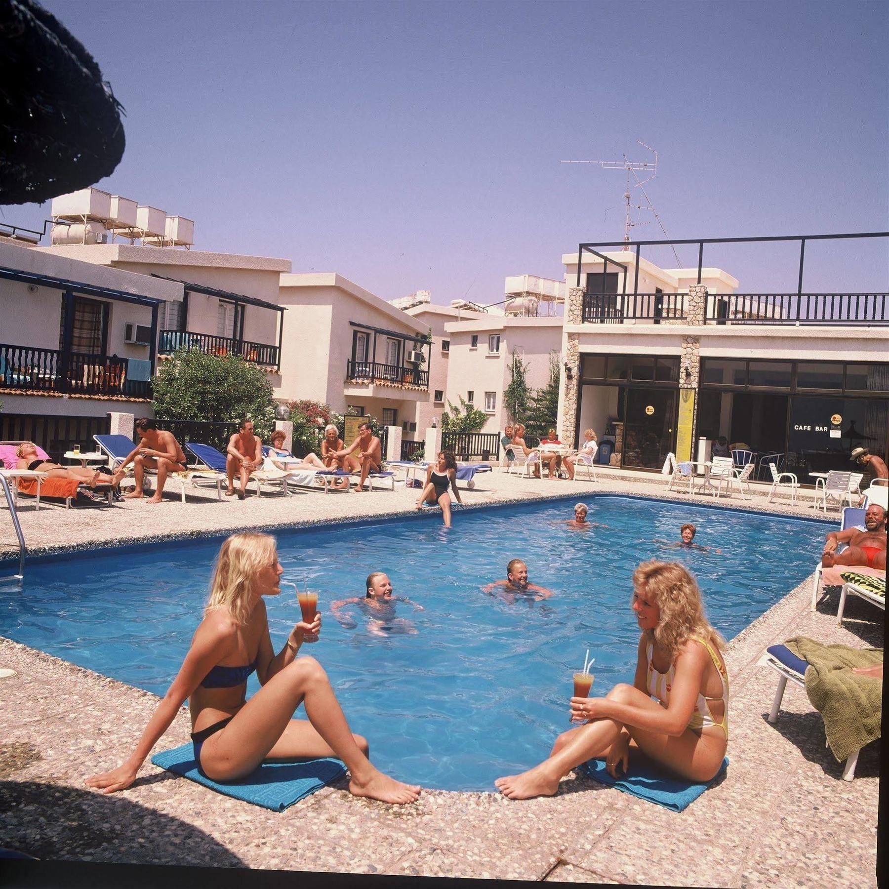 Aphelandra Hotel Apartments Ayia Napa Luaran gambar