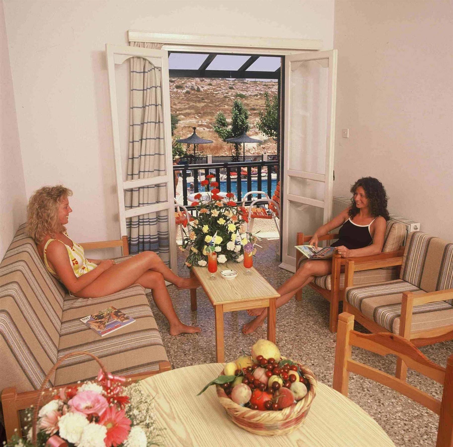 Aphelandra Hotel Apartments Ayia Napa Luaran gambar